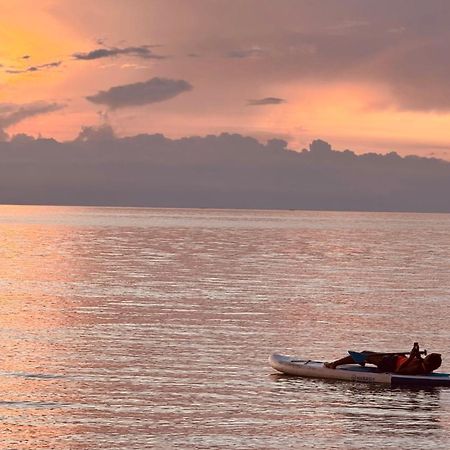 Footprints Beach Resort Agpudlos المظهر الخارجي الصورة