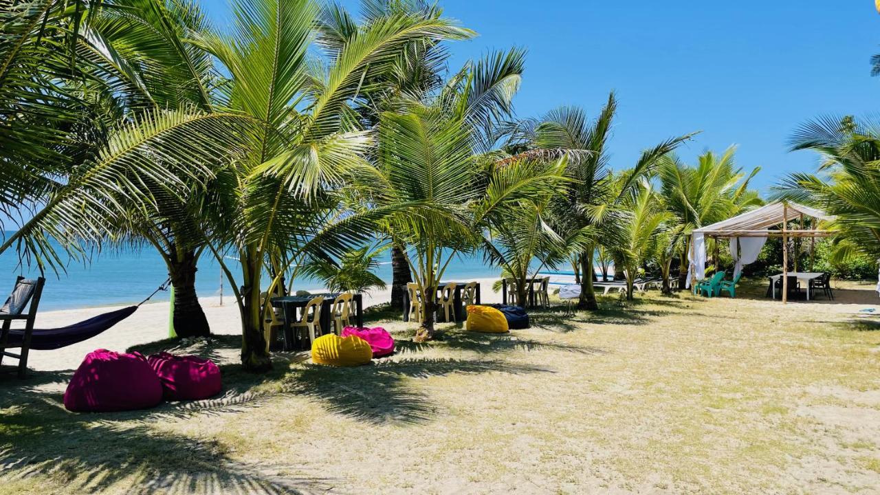 Footprints Beach Resort Agpudlos المظهر الخارجي الصورة