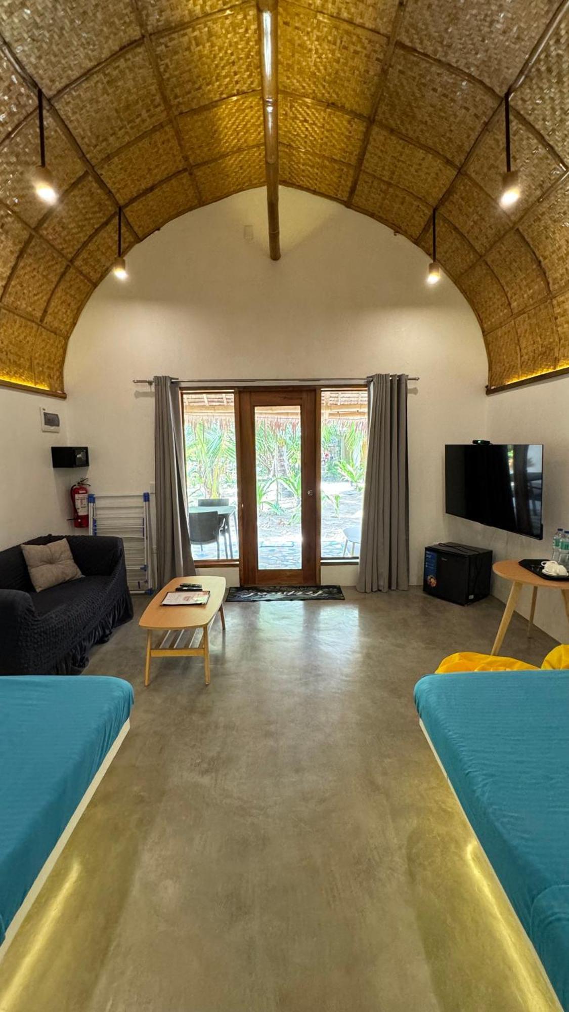 Footprints Beach Resort Agpudlos المظهر الخارجي الصورة