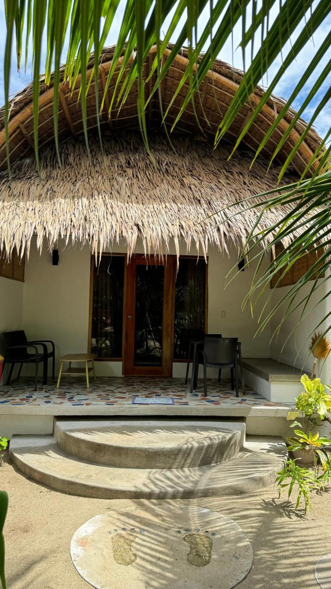 Footprints Beach Resort Agpudlos المظهر الخارجي الصورة